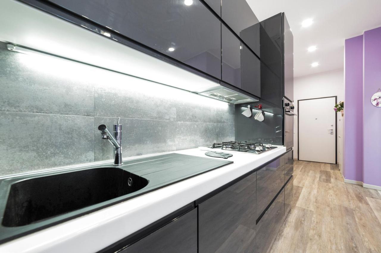 A Due Passi Da Piazza Firenze Apartment Milan Luaran gambar