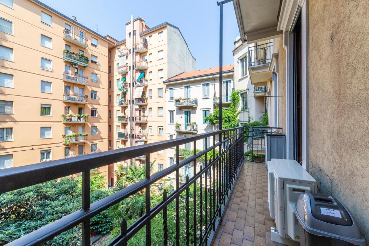 A Due Passi Da Piazza Firenze Apartment Milan Luaran gambar